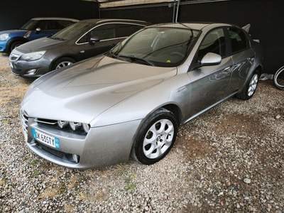 Alfa Romeo 159 16V Argento usata Corbetta