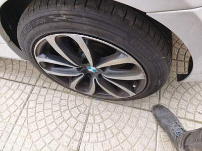 BMW Serie 1 116d 120 116d 2.0 116CV cat 5 porte Attiva DPF Bianco usata Corbetta