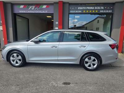 Skoda Octavia 2.0 TDI EVO SCR DSG Wagon Executive Navi LED PDC++ Argento usata Rezzato