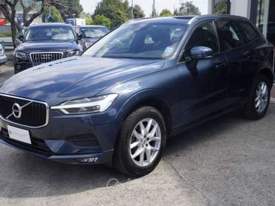 Volvo XC60 2.0 d4 Business geartronic Blu/Azzurro usata Gorlago