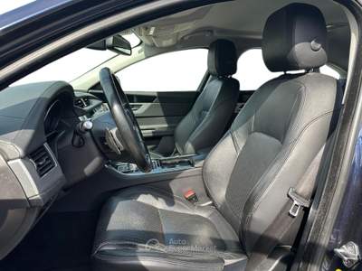 Jaguar XF 2.0d Prestige 180cv auto Blu/Azzurro usata Pistoia