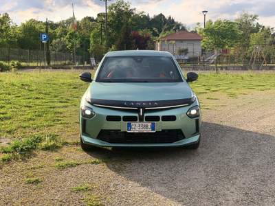Lancia Ypsilon Ibrido 110cv LX e-DCT Blu/Azzurro usata Chiusi