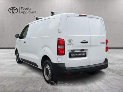 Toyota Proace 2.0D 122CV S&S PL-TN Furgone Medium 3p.14q Bianco usata Varese