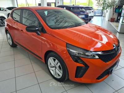 Renault Clio 1.0 SCE 49KW EVOLUTION Arancione usata Parma