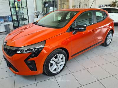 Renault Clio 1.0 SCE 49KW EVOLUTION Arancione usata Parma