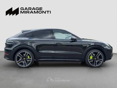 Porsche Cayenne Cayenne Coupe 3.0 e-hybrid 5p.ti tiptronic Nero usata Cappella Maggiore