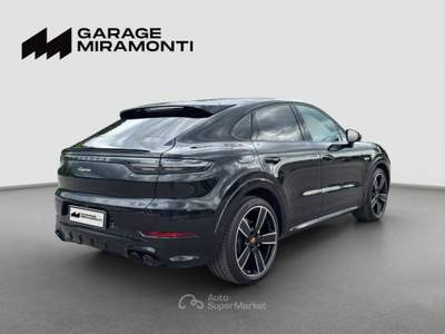 Porsche Cayenne Cayenne Coupe 3.0 e-hybrid 5p.ti tiptronic Nero usata Cappella Maggiore