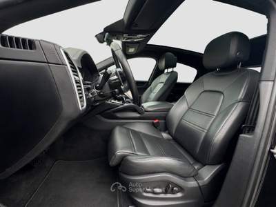 Porsche Cayenne Cayenne Coupe 3.0 e-hybrid 5p.ti tiptronic Nero usata Cappella Maggiore