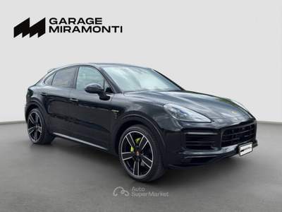 Porsche Cayenne Cayenne Coupe 3.0 e-hybrid 5p.ti tiptronic Nero usata Cappella Maggiore