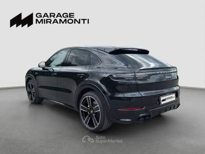 Porsche Cayenne Cayenne Coupe 3.0 e-hybrid 5p.ti tiptronic Nero usata Cappella Maggiore
