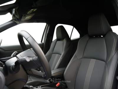 Toyota Yaris Cross 1.5H (116 CV) E-CVT Adventure Grigio usata Feltre