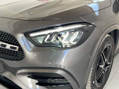 Mercedes-Benz GLA GLA 200 d AMG Line Premium Grigio usata Sava