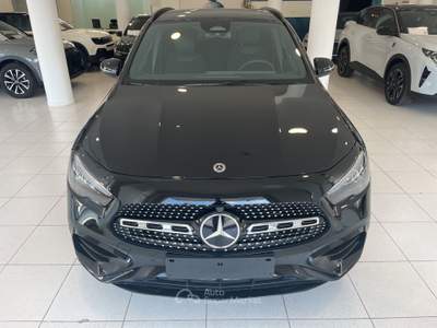 Mercedes-Benz GLA GLA 200 d AMG Line Premium Nero usata Sava