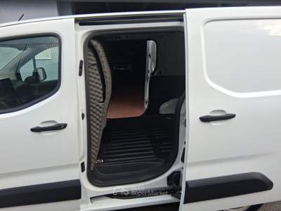 Citroen Berlingo Berlingo van M 1.5 bluehdi 100cv Club 2p.ti Bianco usata Sarzana