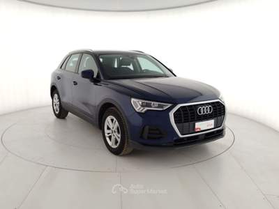 Audi Q3 2.0 35 TDI S Tronic Business Blu/Azzurro usata Massa