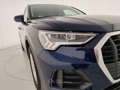 Audi Q3 2.0 35 TDI S Tronic Business Blu/Azzurro usata Massa