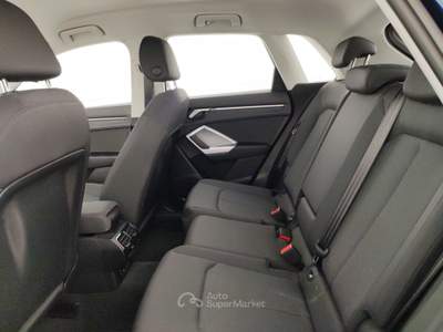 Audi Q3 2.0 35 TDI S Tronic Business Blu/Azzurro usata Massa