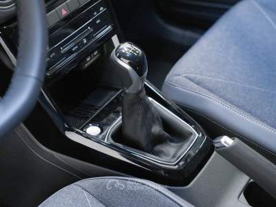 Volkswagen T-Cross Nuova Style 1.0 TSI 85 kW (115 CV) Manuale | HC622YK Nero usata Cantù