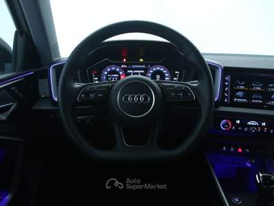Audi A1 A1 SPB 30 TFSI S tronic S line edition Black Edition Cerchio in lega da 18" Audi Sport/Vetri oscurati Nero usata Feltre
