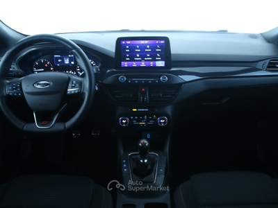 Ford Focus 1.5 Ecoblue 120cv ST Line Cerchi in lega da 18"/Navigatore/Privacy glass Grigio usata Feltre