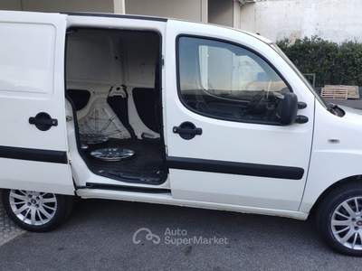 Fiat Doblò Doblo 1.3 Diesel 75 CV Bianco usata MONOPOLI