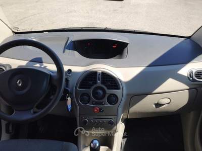 Renault Modus C. Manuale Grigio usata MONOPOLI