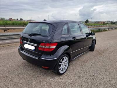 Mercedes-Benz Classe B B 200 CDI Sport Nero usata Gravina in Puglia