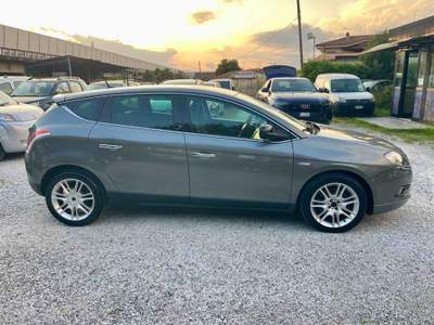 Lancia Delta - 163 CV - PLATINO Grigio usata Massa