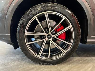 Audi Q5 SPB TDI mHEV+ S tronic quattro S line edition Grigio usata Angri