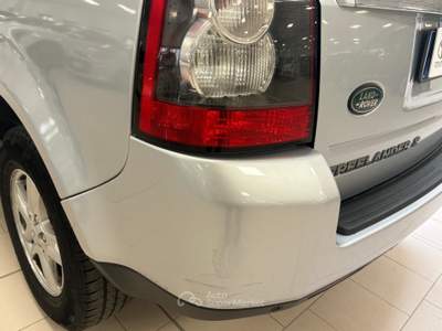 Land Rover Freelander Freelander 2.2 td4 E 150cv Grigio usata Bra