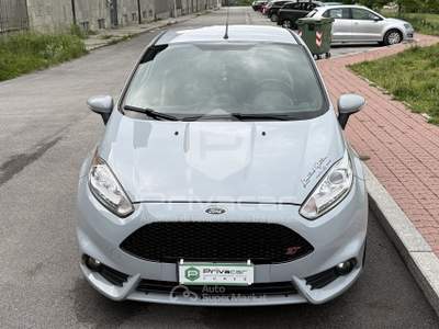 Ford Fiesta FORD Fiesta 1.6 200CV 3 porte ST 200 Grigio usata Cuneo