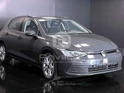 Volkswagen Golf VOLKSWAGEN Golf 2.0 TDI DSG SCR Life Grigio usata Macerata