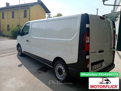 Renault Trafic km 95000 passo lungo ottime condizioni Bianco usata Mede Renault Trafic km 95000 passo lungo ottime condizioni Bianco usata Mede
