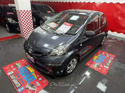 Toyota Aygo 1.0 68cv Sol 3P. - 2007 Grigio usata Giugliano in Campania
