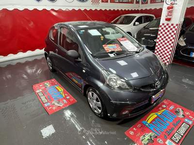 Toyota Aygo 1.0 68cv Sol 3P. - 2007 Grigio usata Giugliano in Campania