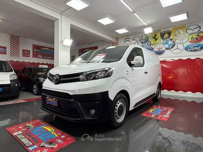 Toyota Proace CITY 1.5 DCI 130cv COMFORT - 2021 Bianco usata Giugliano in Campania