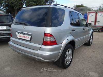 Mercedes-Benz Classe G ML 320 CAT 224 CV Grigio usata Qualiano