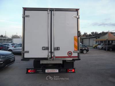 Iveco Daily 60 C 15 CABINATO ISOTERMICO Bianco usata Qualiano