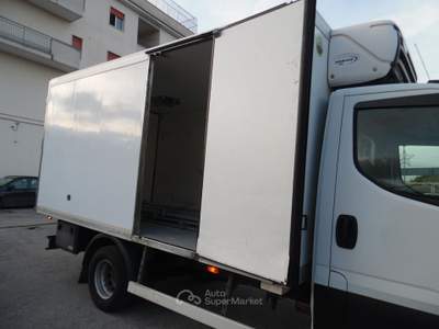 Iveco Daily 60 C 15 CABINATO ISOTERMICO Bianco usata Qualiano