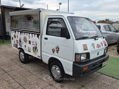 Piaggio Porter 1.0 FURGONCINO GELATI Bianco usata Pomezia