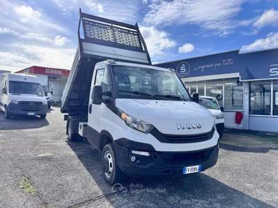 Iveco Daily  Bianco usata Marino