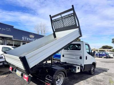 Iveco Daily  Bianco usata Marino