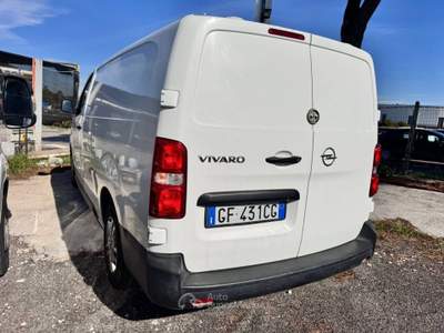 Opel Vivaro  Bianco usata Marino