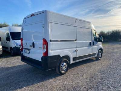 Peugeot Boxer 330 2.2 bluehdi 140cv S&S L2H2 Bianco usata Marino