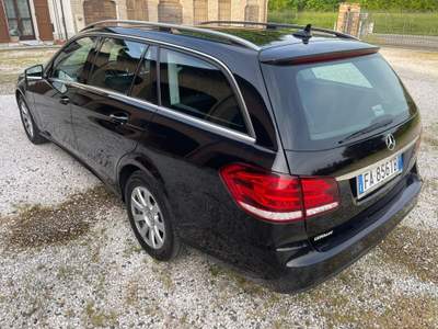 Mercedes-Benz Classe E E 200 BlueTEC S.W. Automatic Premium Nero usata Reggio nell'Emilia