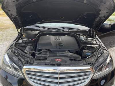 Mercedes-Benz Classe E E 200 BlueTEC S.W. Automatic Premium Nero usata Reggio nell'Emilia