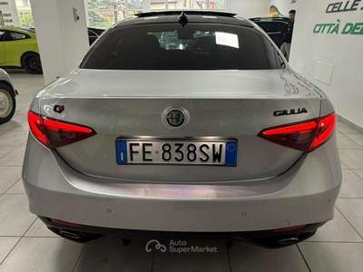 Alfa Romeo Giulia Giulia 2.2 t Veloce Q4 210cv awd Argento usata Foligno