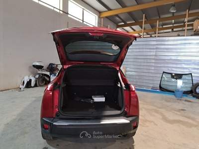 Peugeot 2008 PEUGEOT 2008 BLUEHDI 130 EAT8 ALLURE S/S AUT. CROSSOVER usata Pozzuoli
