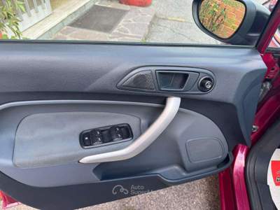 Ford Fiesta 1.4 tdci Titanium 70cv Lilla usata Cernusco sul Naviglio