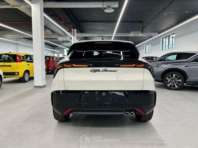 Alfa Romeo Junior  1.2 136 cv hybrid edct6 Bianco usata Torino
